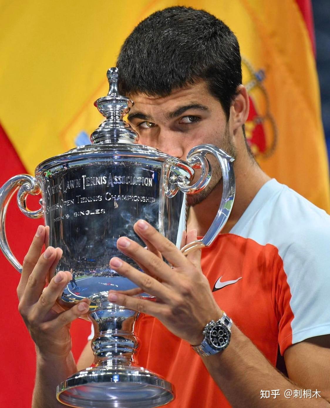 的严厉批评 的严厉批评