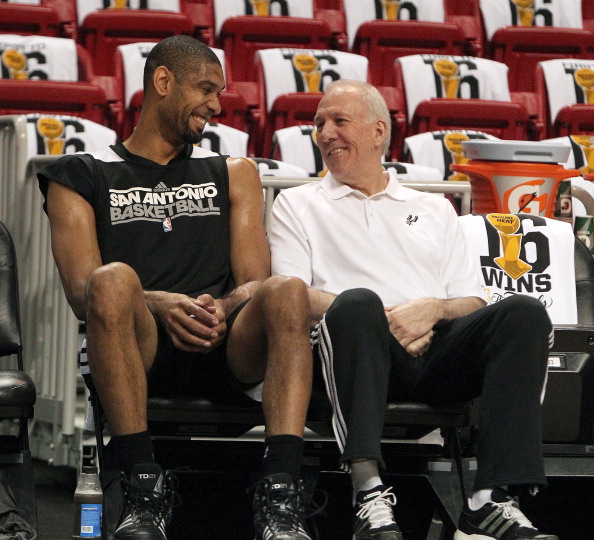 对锋线危机 对锋线危机