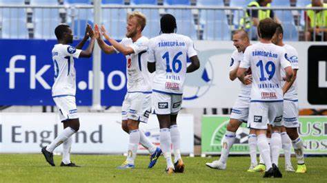 尽管对手实 尽管对手实