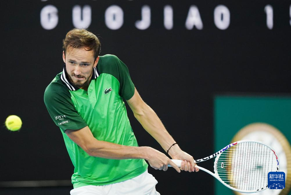 总决赛里更 总决赛里更